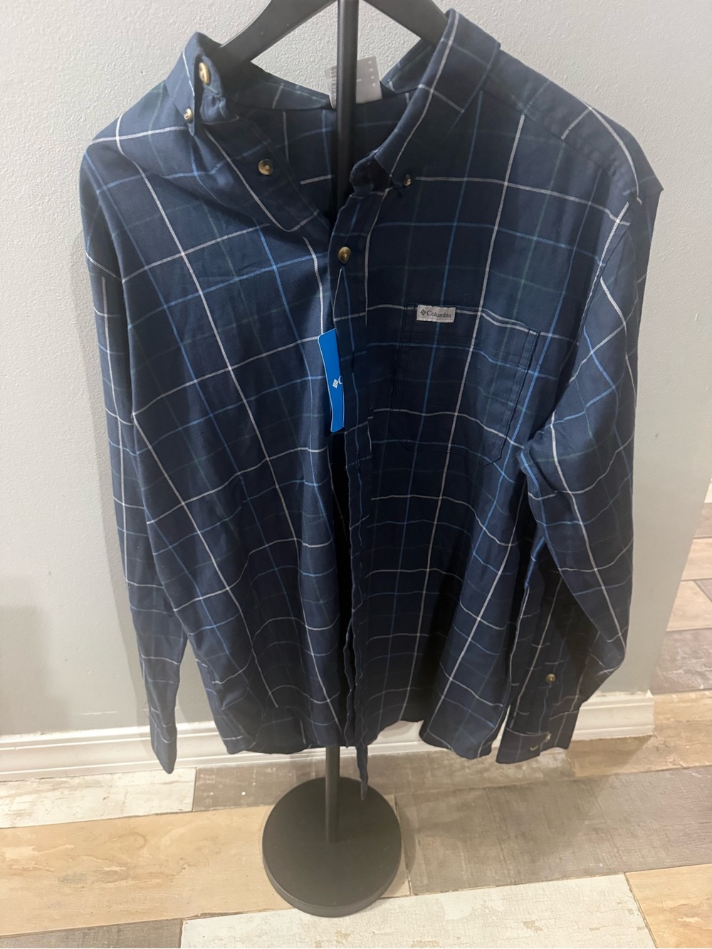 Columbia Navy Plaid Lightweight Shirt